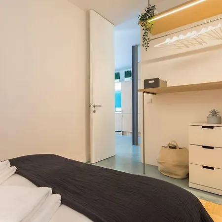 Lovelystay - Wide & Bright 4 Families Daire