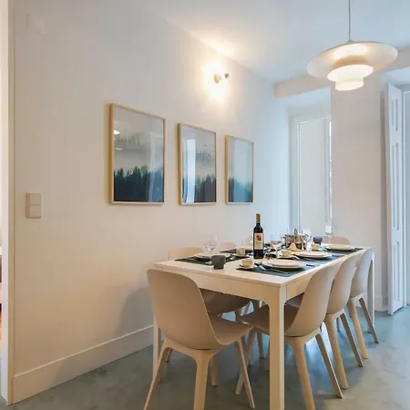 Wide & Bright 4 Families By Lovelystay Appartamento Lisbona