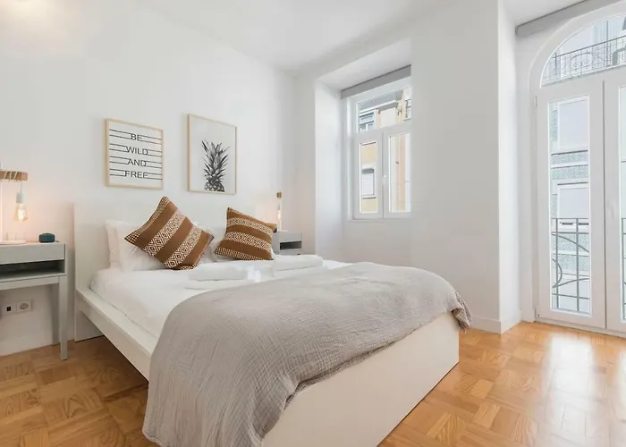 Lovelystay - Wide & Bright 4 Families Apartmán