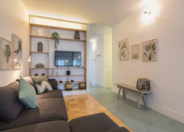 Lovelystay - Wide & Bright 4 Families Apartmán