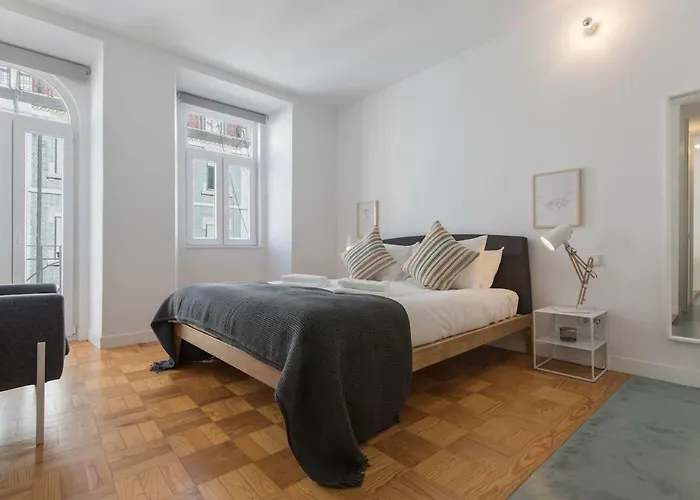 Lovelystay - Wide & Bright 4 Families Apartmán *