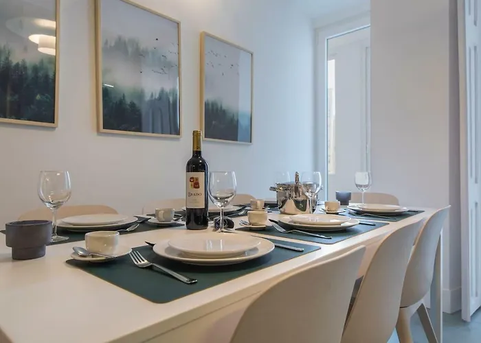 Lovelystay - Wide & Bright 4 Families Apartmán