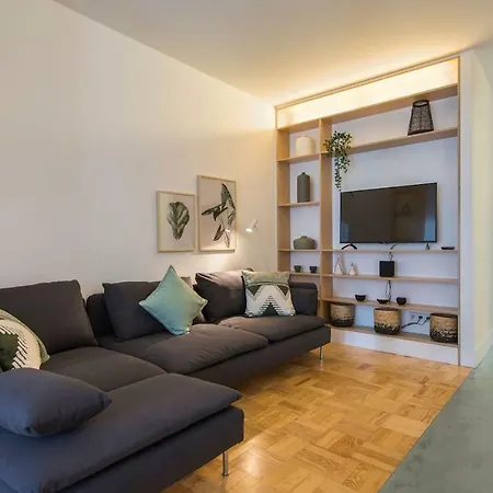 Lovelystay - Wide & Bright 4 Families Apartamento *