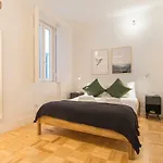 Lovelystay - Wide & Bright 4 Families 公寓 *